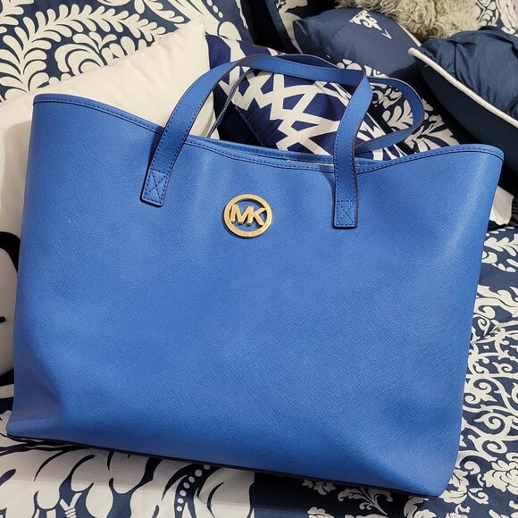 Michael Kors Tote - Picture 1 of 1